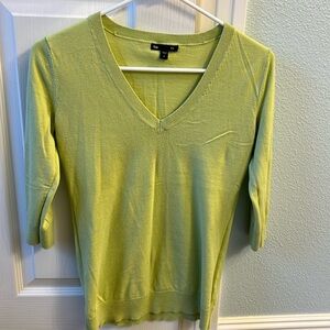 Lime green Gap 3/4 sleeve sweater